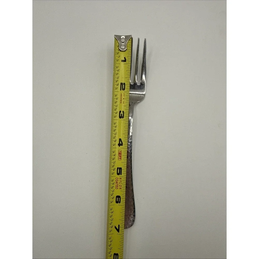1‎ Reed Barton Stainless Korea Hammered Salad Fork Replacement Flatware